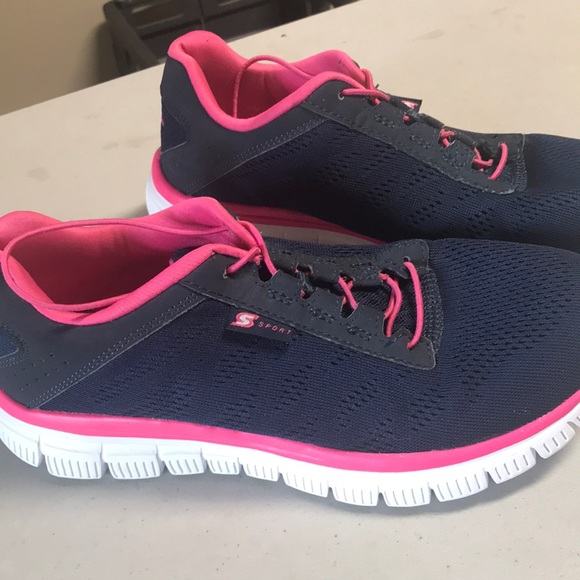 Skechers Sport Memory Foam shoes Size 7 - Picture 1 of 4